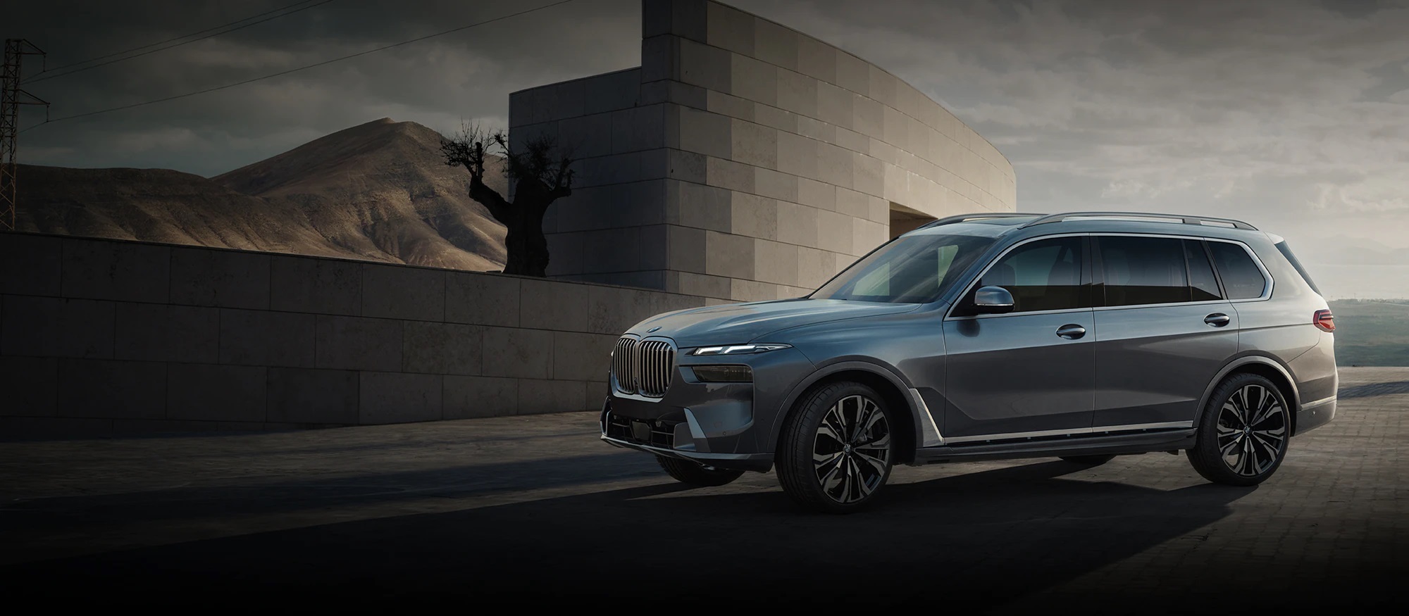 Есть одна большая причина, по которой вам следует дождаться нового BMW X7 2023 года
