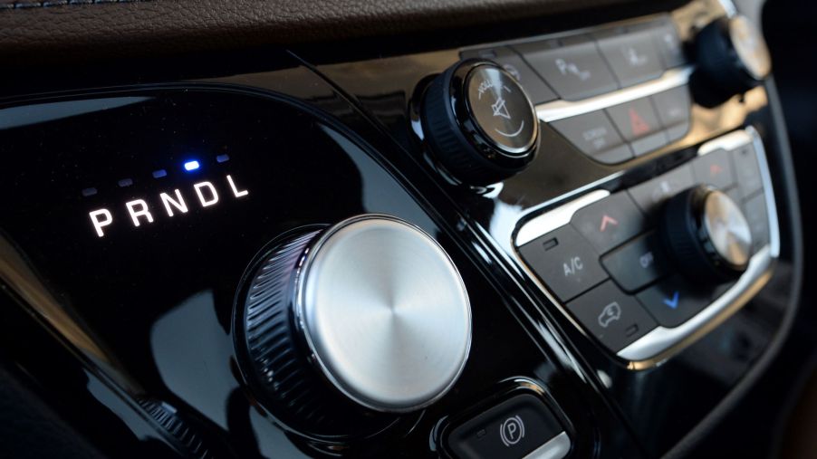 A knob select for an automatic transmission.