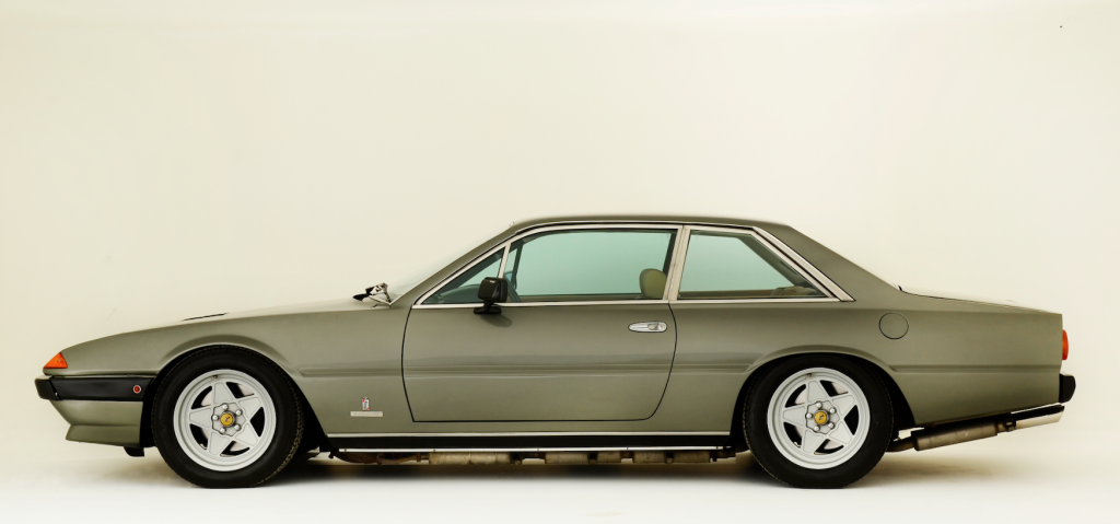 Ferrari 365GT4 2+2