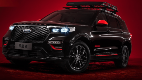 Ford Explorer 30th Anniversary Edition