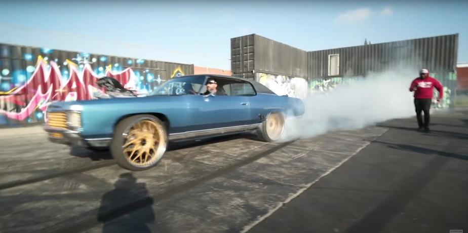 1971 Chevy Caprice donk car drag racing.