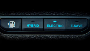 The Jeep Wrangler 4xe drive modes, including an all-electric mode that will lead to the Jeep Magneto