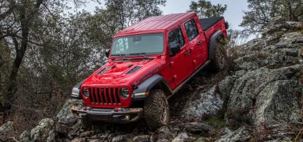 The Diesel Jeep Gladiator Is Faster Than Any Other Gladiator