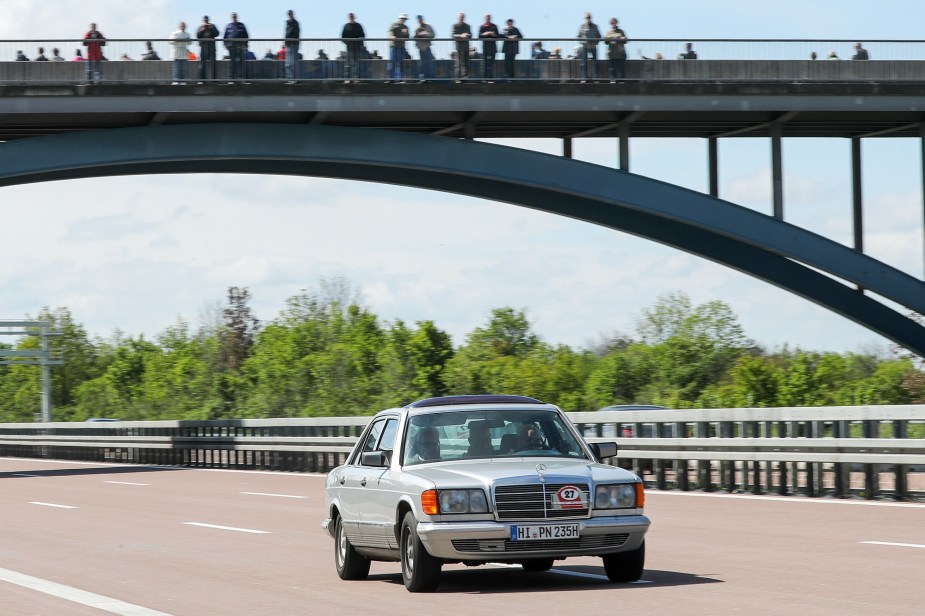 A Mercedes-Benz W126 is a great prospect for a classic daily driver