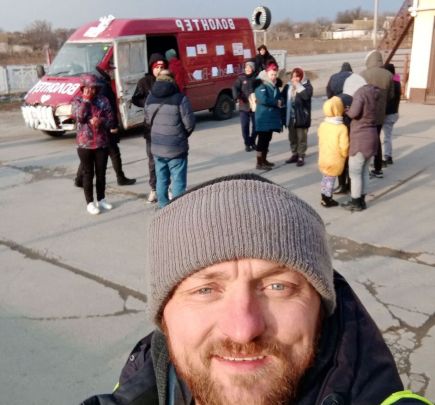 The saga of a guy who saved hundreds in Ukraine with an old van