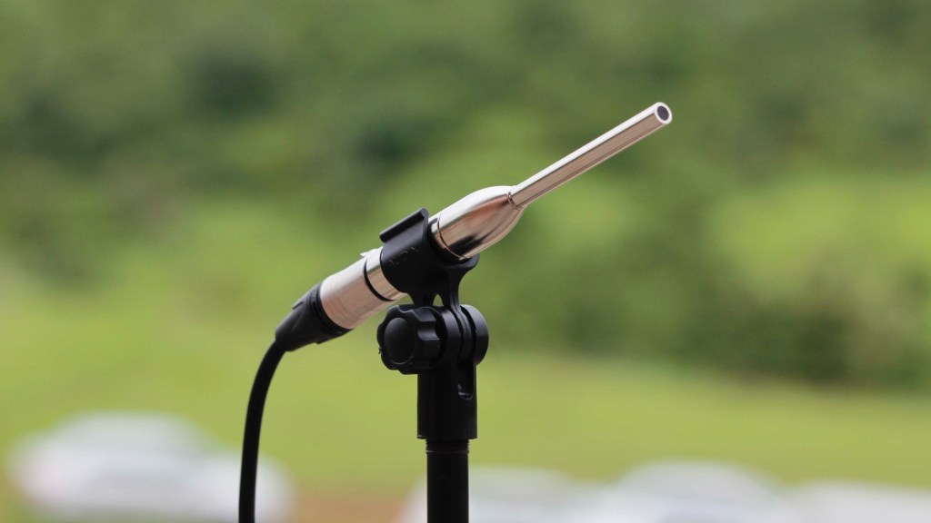 a sound calibration microphone that can be used to tun  your audio system to sound even better