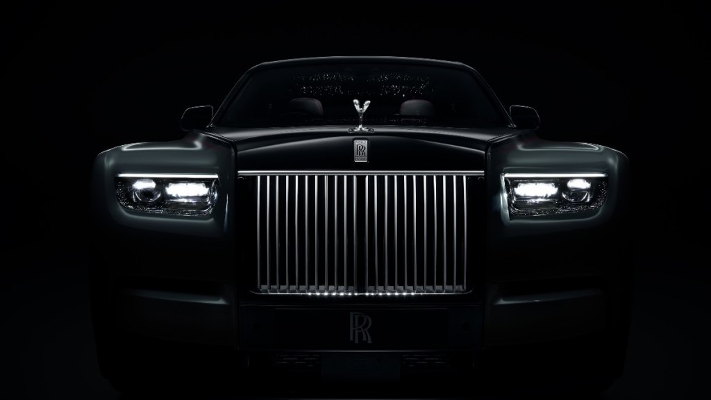 the updated illuminated grill and updated headlights found on the new 2023 Rolls Royce Phantom