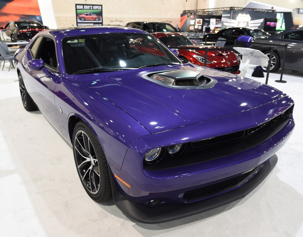 Scat Pack vs SRT 392 which Challenger wins