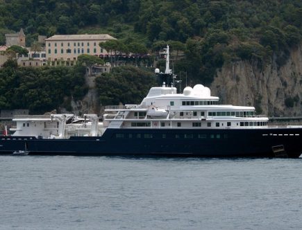 2 Russian Oligarch’s Superyachts Just Seized: 1 Boat Is On the Run