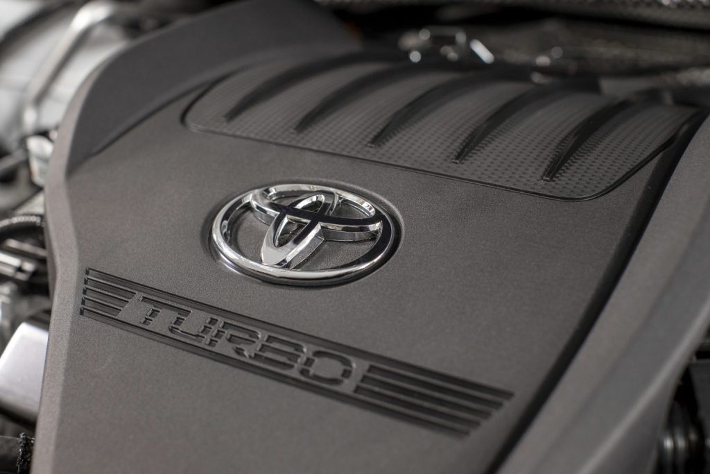 Turbocharged engine in 2023 Toyota Highlander, highlighting its release date and price