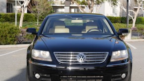 Front end shot of a black 2004 Volkswagen Phaeton W12 Premier Edition on Cars and Bids