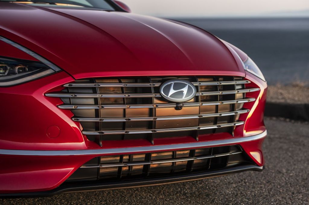 Front grill of the 2022 Hyundai Sonata Hybrid, a major competitor to the Toyota Camry Hybrid
