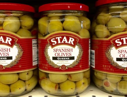 Woman Spends $100 at the Mechanic Thanks to a Jar of Olives