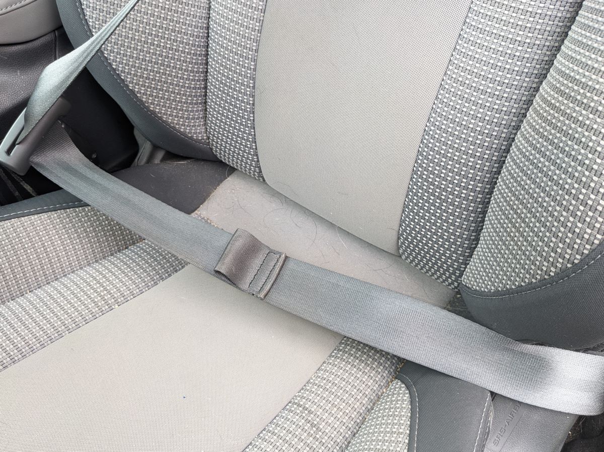 Driver's side seat belt with the energy management loop on a 2021 Subaru Outback