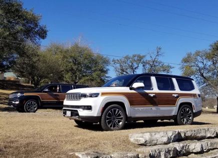 The Most Retro Configuration of Jeep’s Groovy New Grand Wagoneer Isn’t Actually Factory