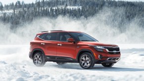 2023 Kia Seltos in the snow