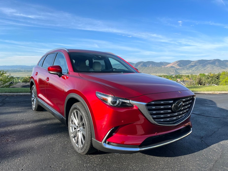 2022 Mazda CX-9 front view