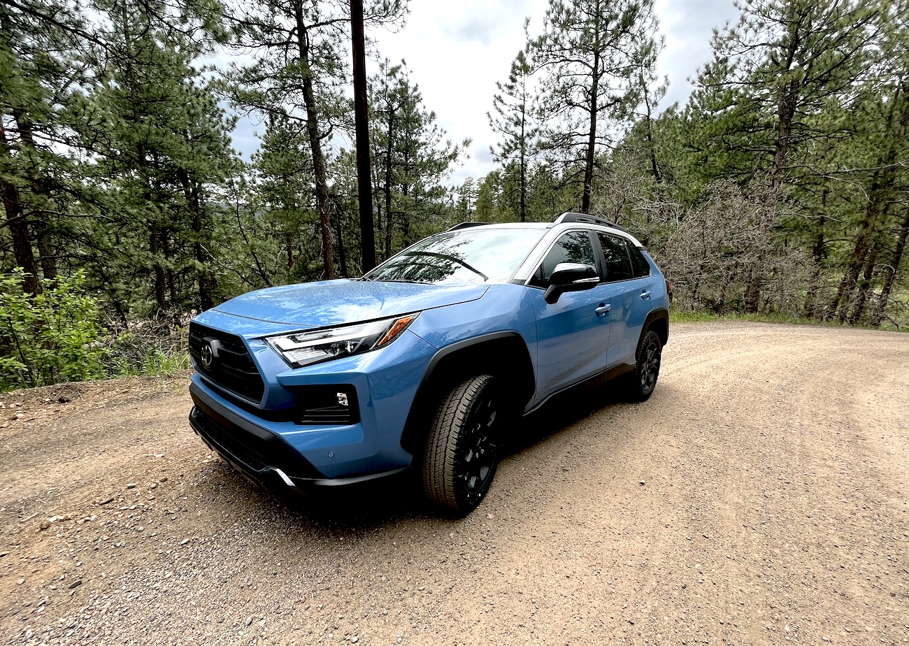 2022 Toyota RAV4 Off Road front view