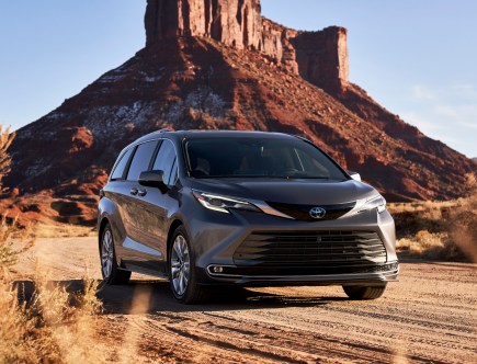 What Comes Standard on a 2022 Toyota Sienna?