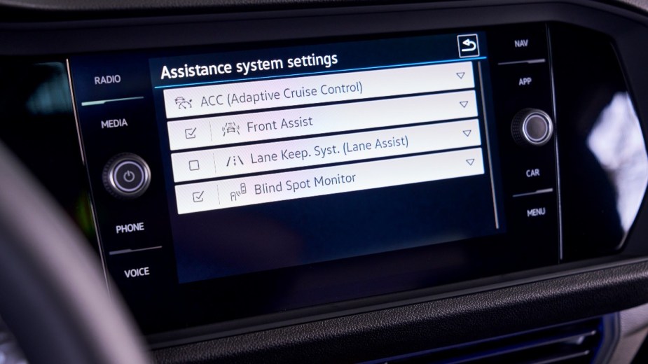 available driver assistance technology in the new 2022 volkswagen jetta