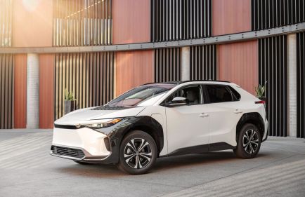 The 2023 Toyota bZ4X Has 1 Huge Advantage Over Other Affordable Electric SUVs
