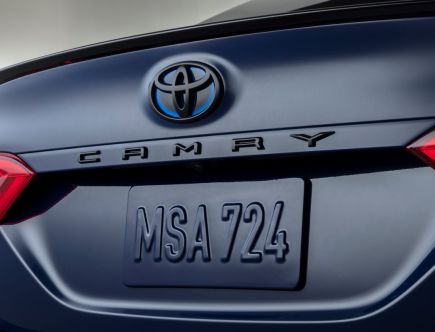 2023 Toyota Camry Hybrid: Expected Price, Specs, and Features