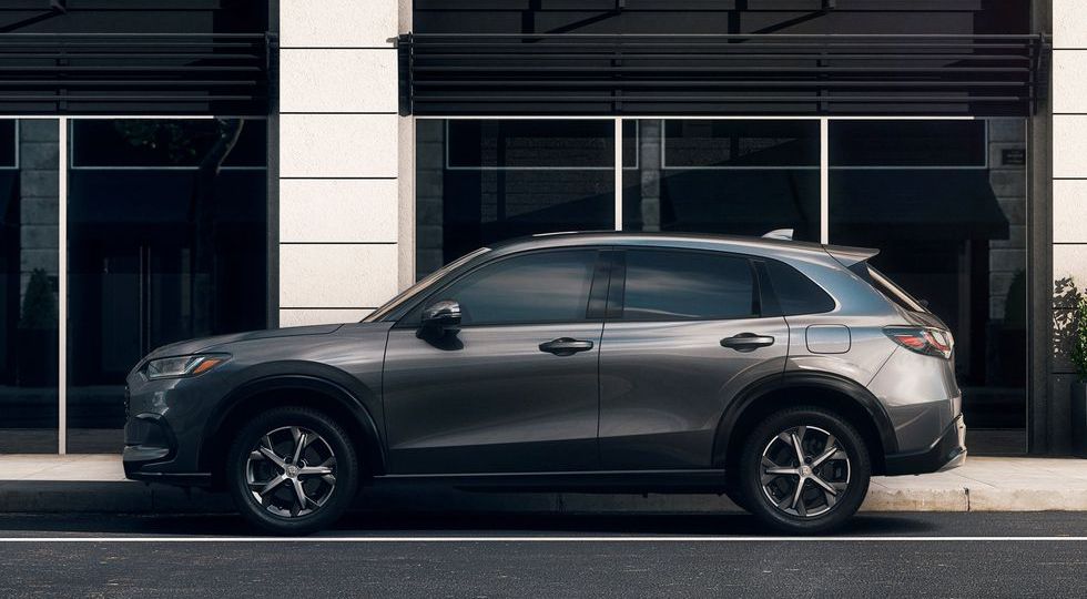 2023 Honda HR-V from the side
