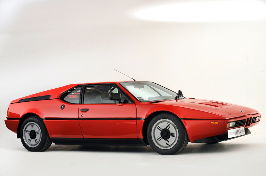 1980 BMW M1 in red