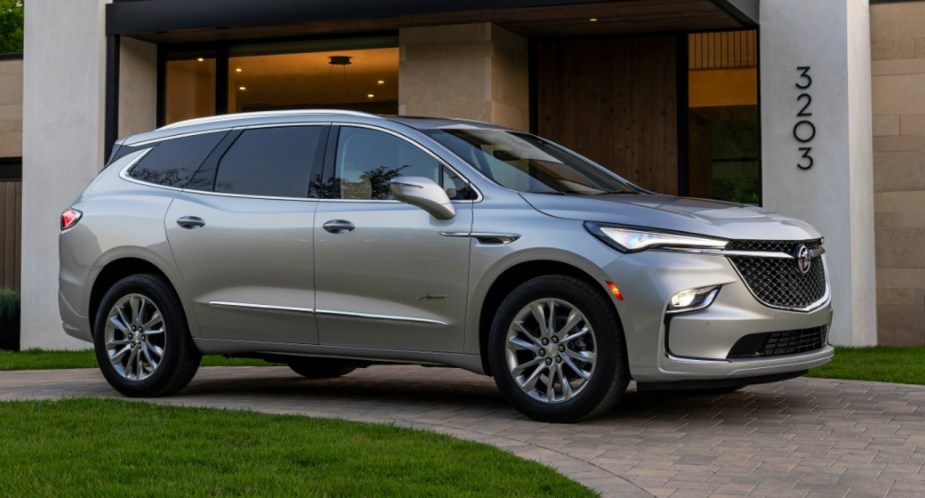 Only 1 large luxury SUV in Consumer Reports' top 3 is also the cheapest.