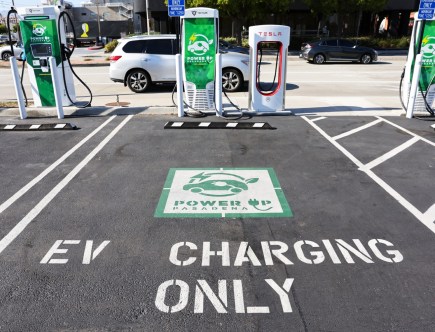 The Electric Vehicle Charging Situation Pushes Forward With Tesla, GM, and Ford