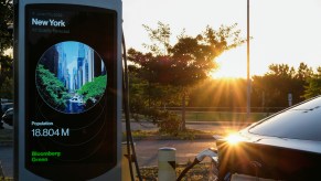 Electric vehicles resale value tips