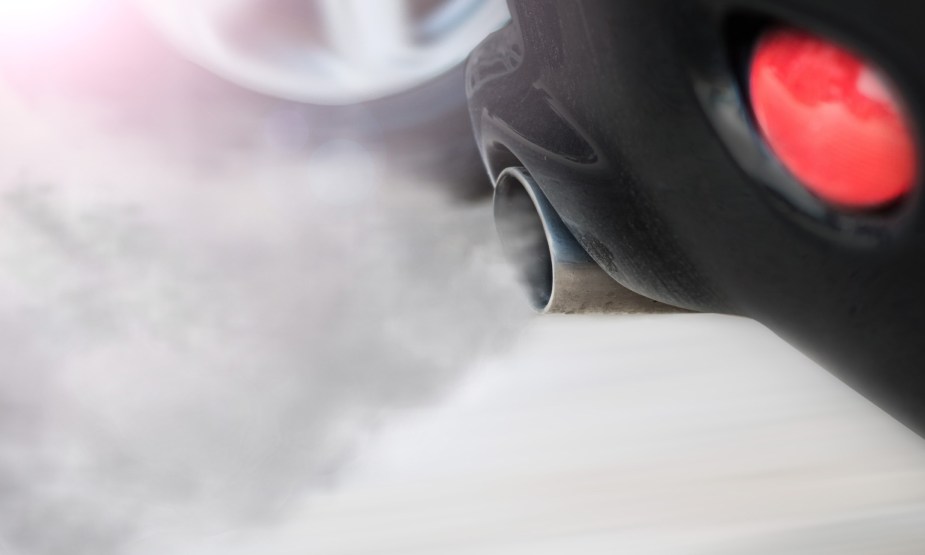 Extreme Exhaust Fumes can be caused by a missing catalytic converter