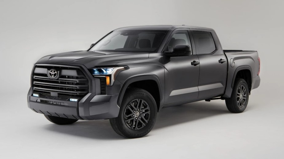 Front angle view of Magnetic Gray Metallic 2023 Toyota Tundra