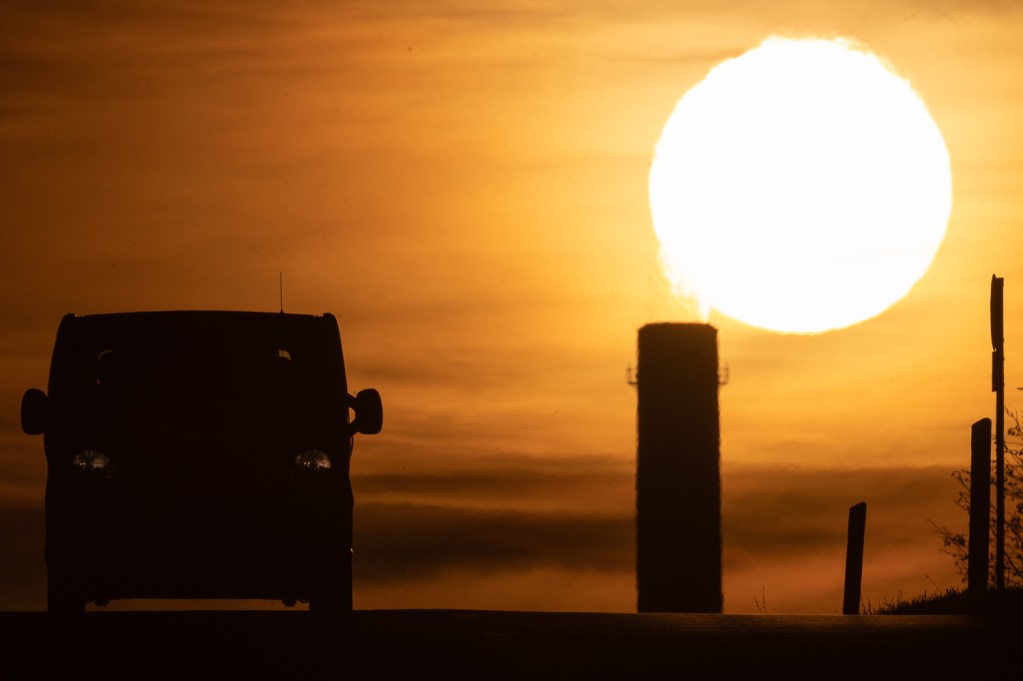 Do High Temperatures in the Summer Harm Your Gas Mileage?