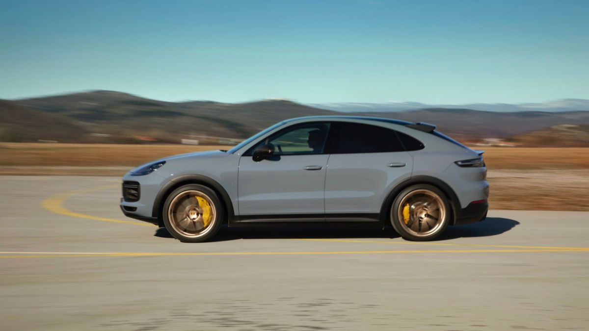 The Porsche Cayenne GT in the Turbo version can hit 60 mph in 3.1 seconds.   