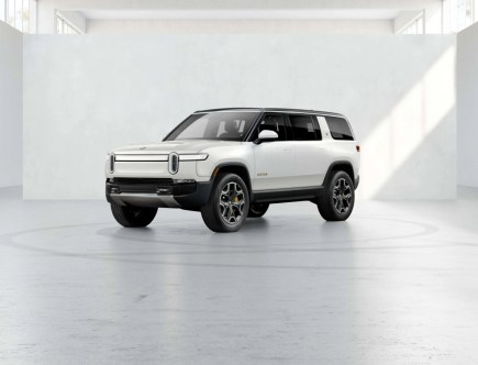 Rivian R1S Deliveries Delayed Again; Where Is the Electric SUV Hiding?