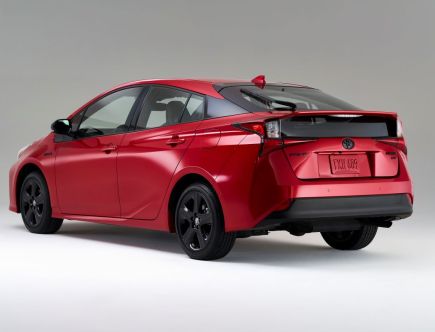 4 Reasons to Buy a 2022 Toyota Prius, Not a Hyundai Ioniq Hybrid