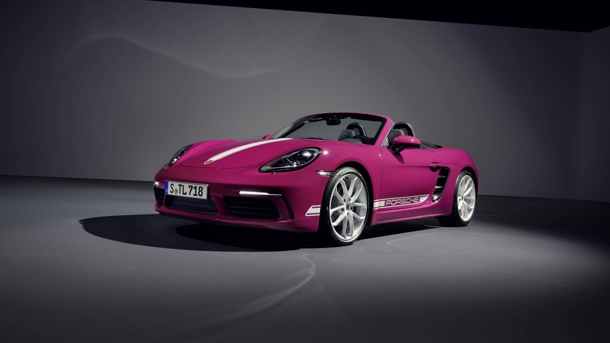 Is the Porsche 718 Boxster a better sports car than the Toyota GR Supra?