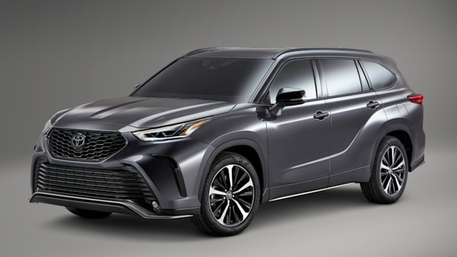 This 2022 Toyota Highlander PHEV is one of the most efficient family SUVs you can buy