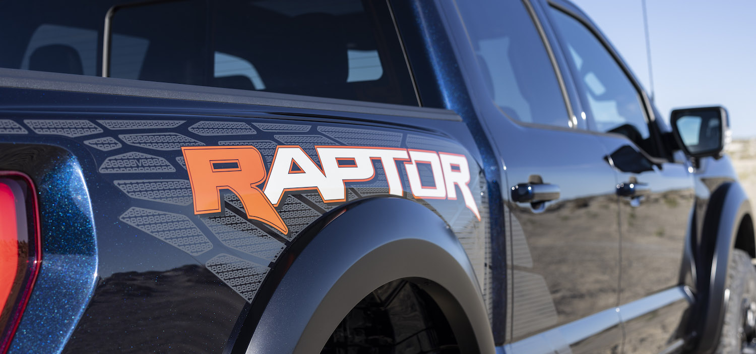 Fender badges on Ford's 2022 F-150 Raptor R supertruck signal a supercharged V8 borrowed from the Shelby GT500.