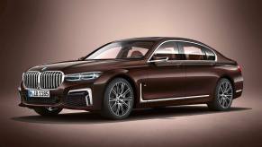 BMW 7-series in Almandine Brown