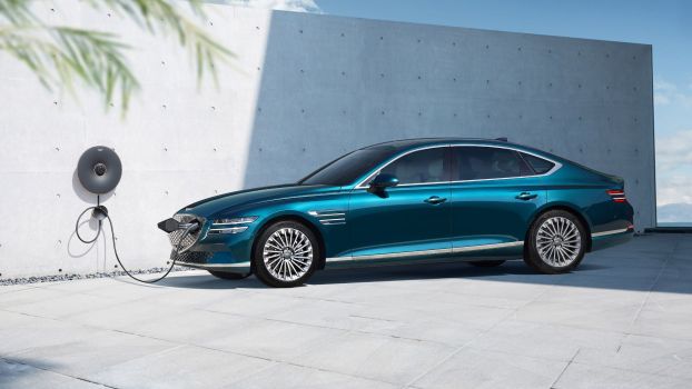 2023 Genesis Electrified G80: Release Date, Price, & Specs