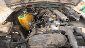 Land Rover 300 Tdi engine