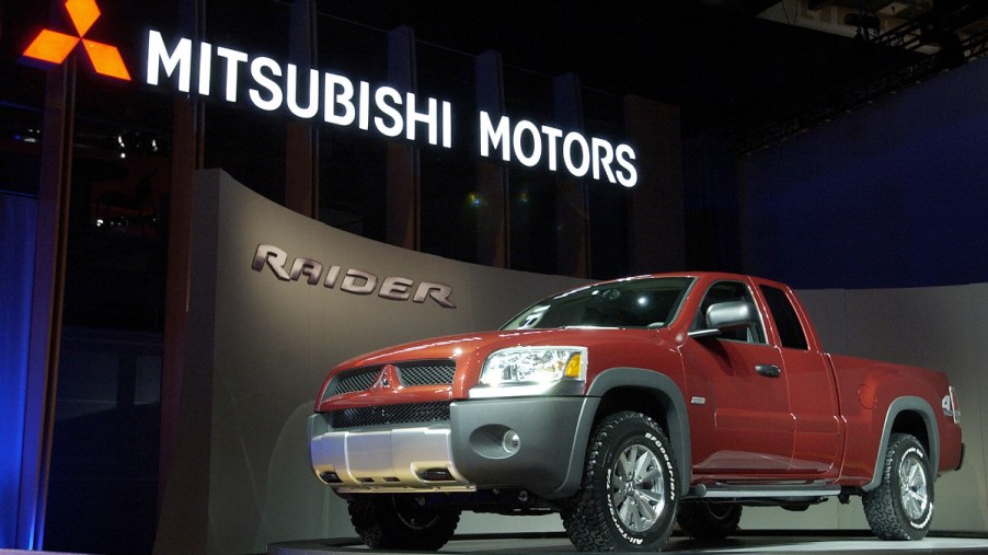 A Mitsubishi truck, the Mitsubishi Raider