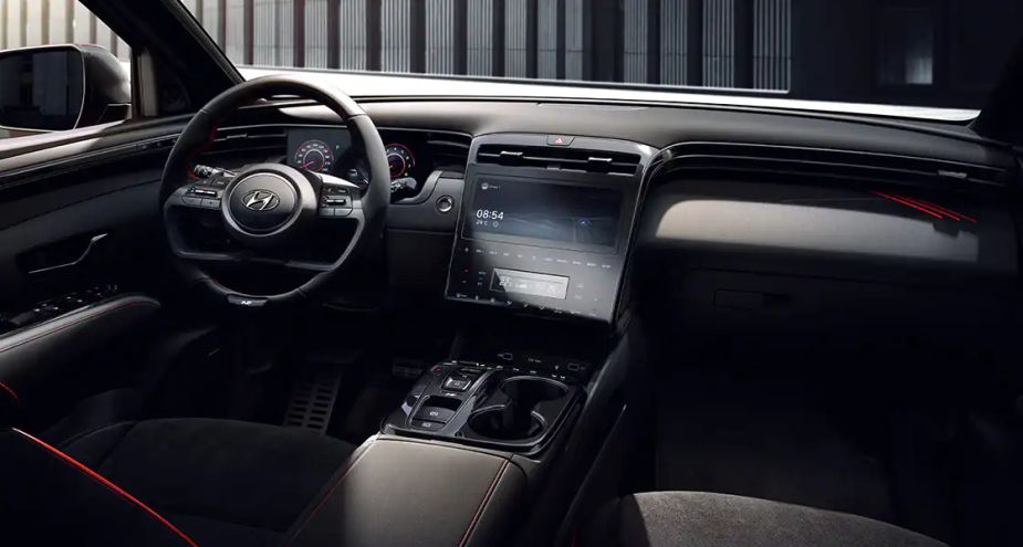 2023 Hyundai Tucson interior 
