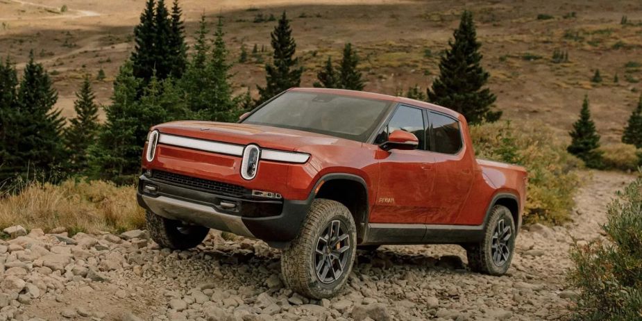 The 2022 Rivian R1T off-roading 