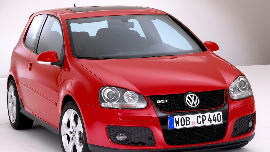 Volkswagen Golf GTI MkVs are cheap and cool cars.