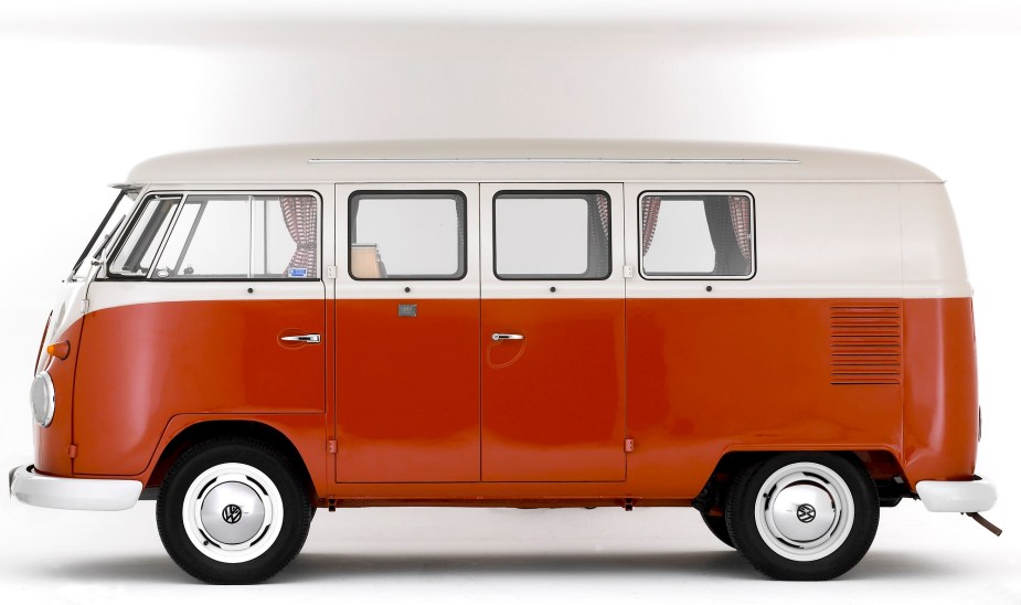 An early model Volkswagen Vanagon is the same model type as the Surfer Boy Pizza van from Stranger Things 4