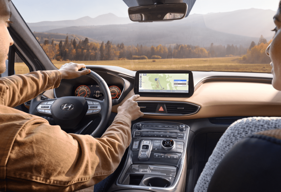 2022 Hyundai Santa Fe Review: Surprisingly Fun, Comfortable, and Capable