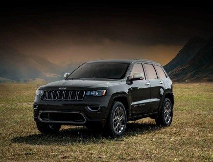 Too Popular to Kill: Five Reasons to Buy the Old Grand Cherokee WK Brand New